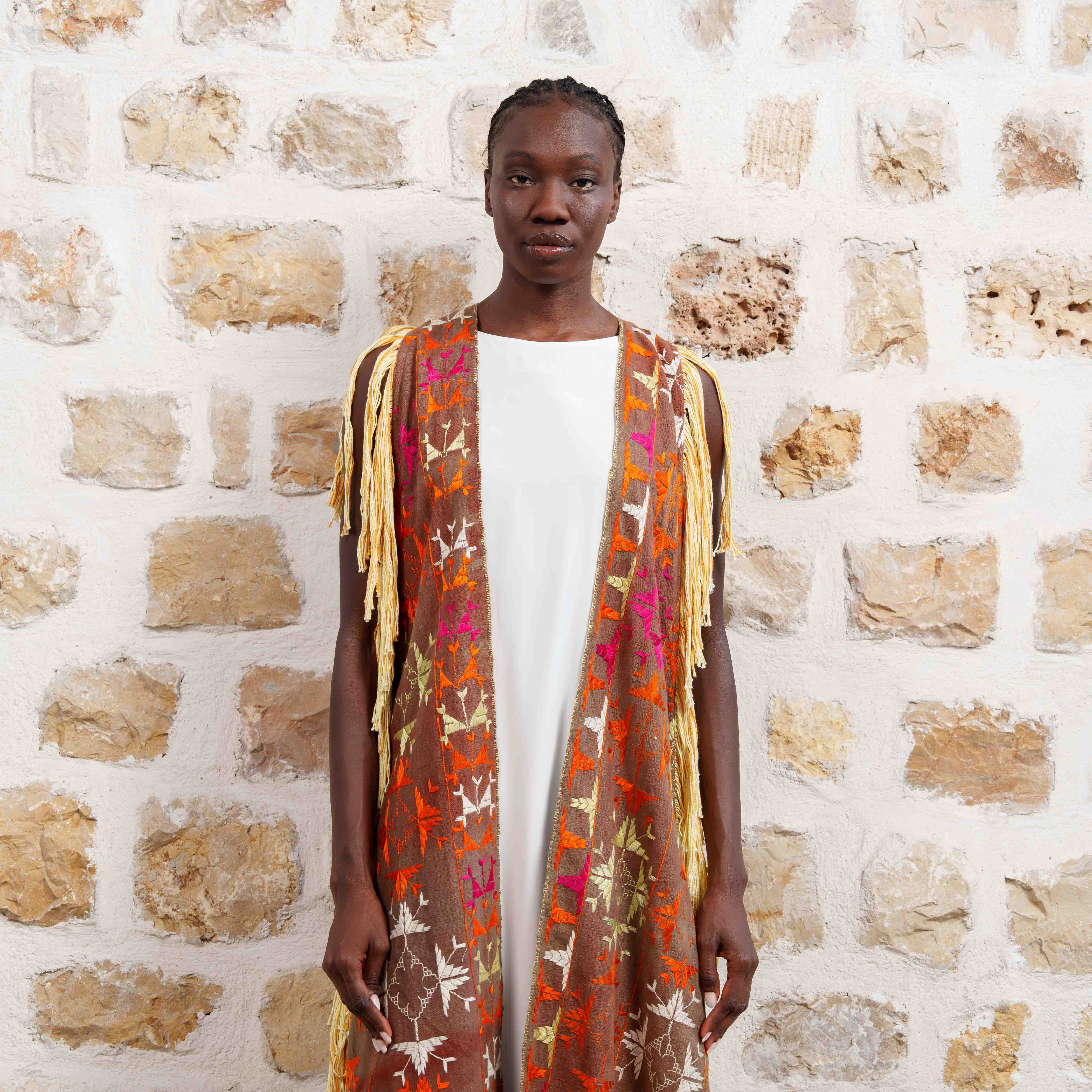 Mleiha- Dark Brown/Beige