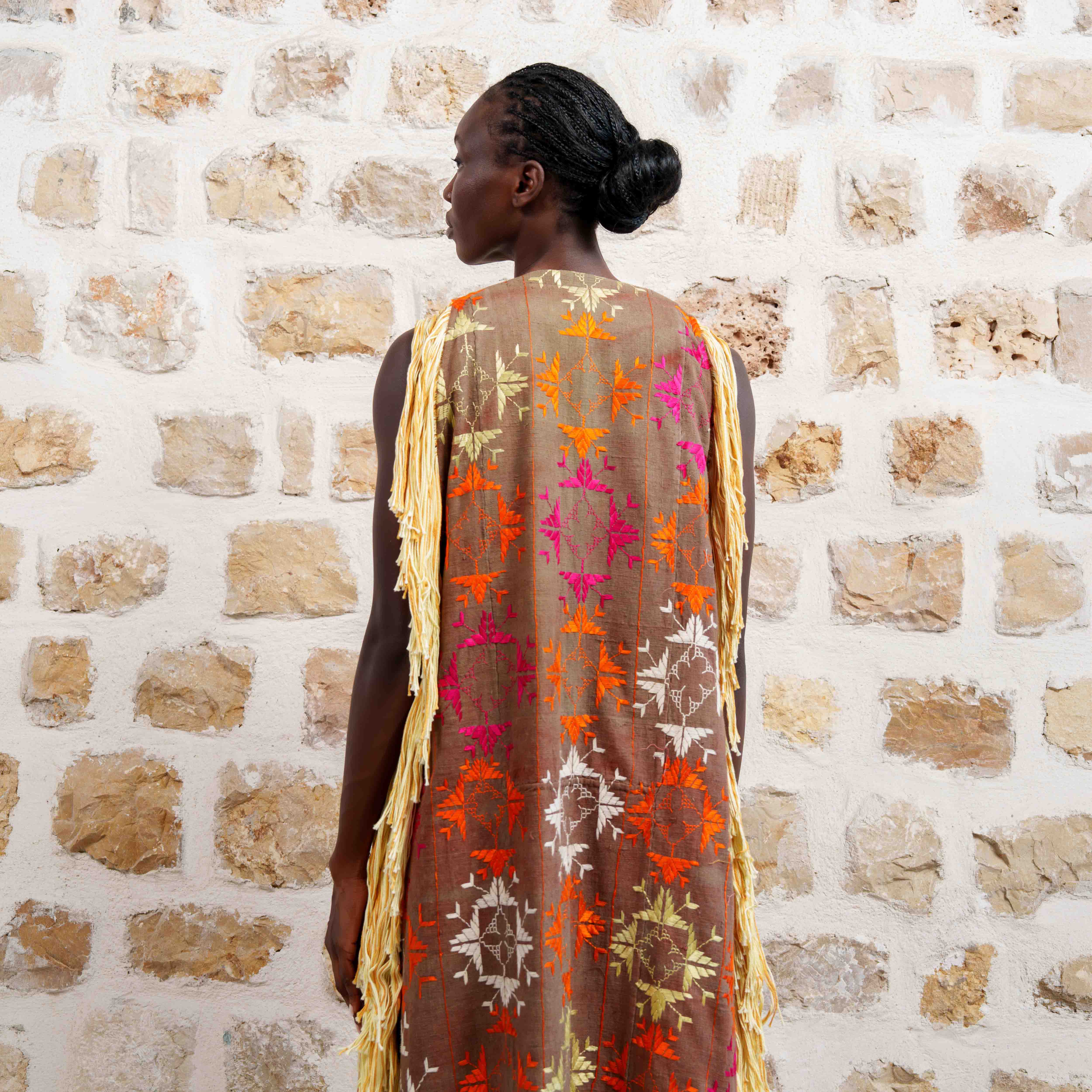 Mleiha- Dark Brown/Beige