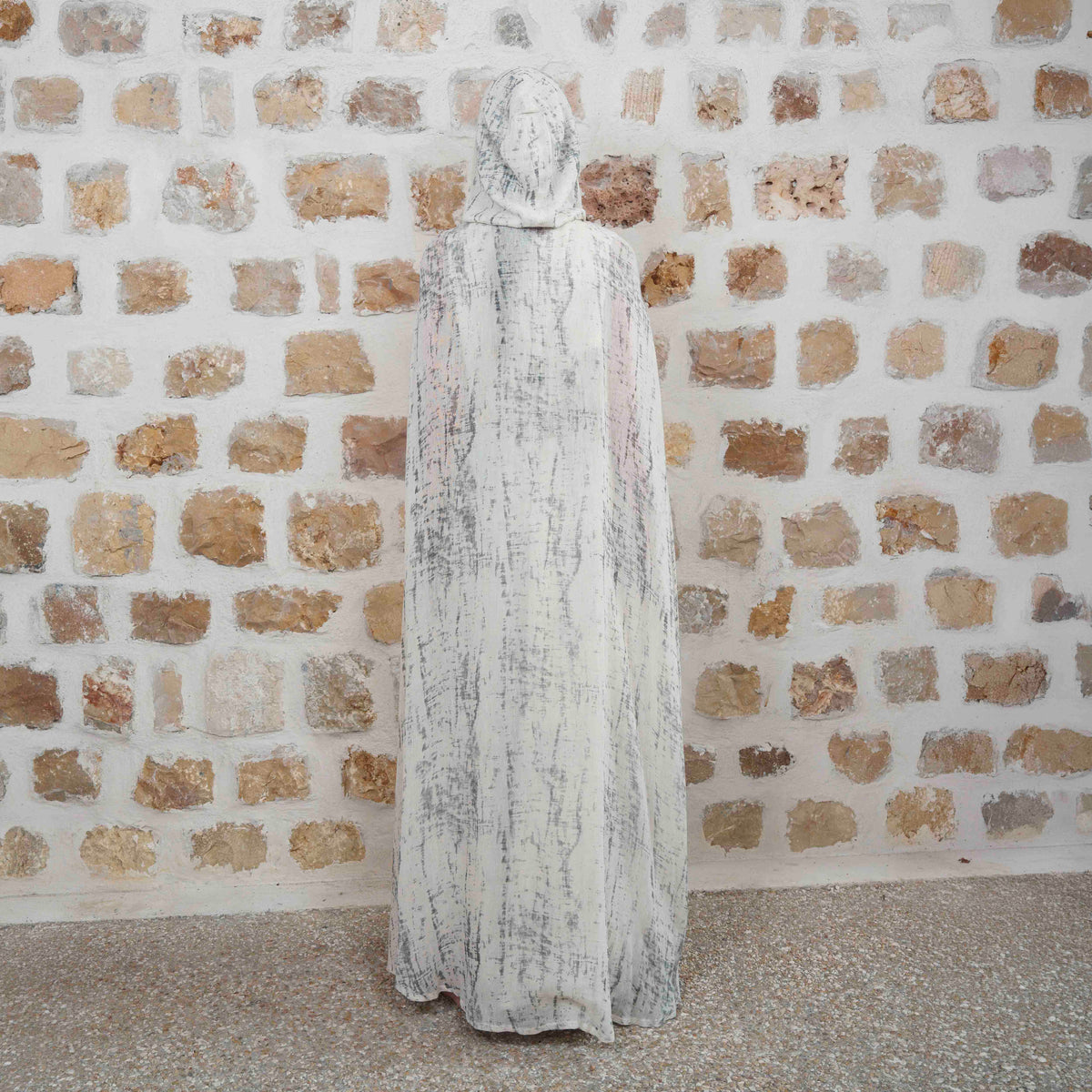 Lamis - White