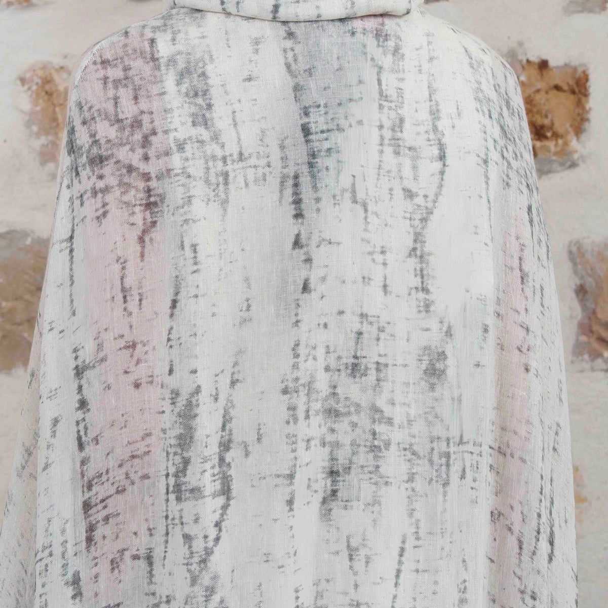 Lamis - White