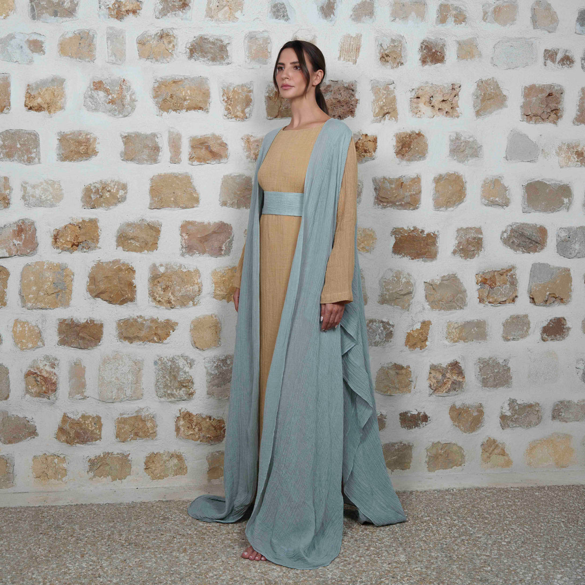 Shaqilat II - Tan/Blue