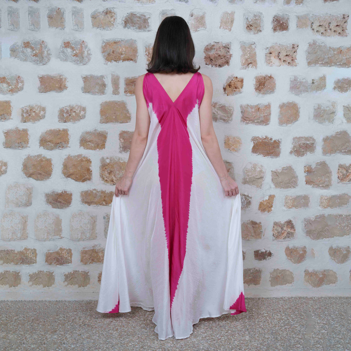 Shaqilat I - Fuscia