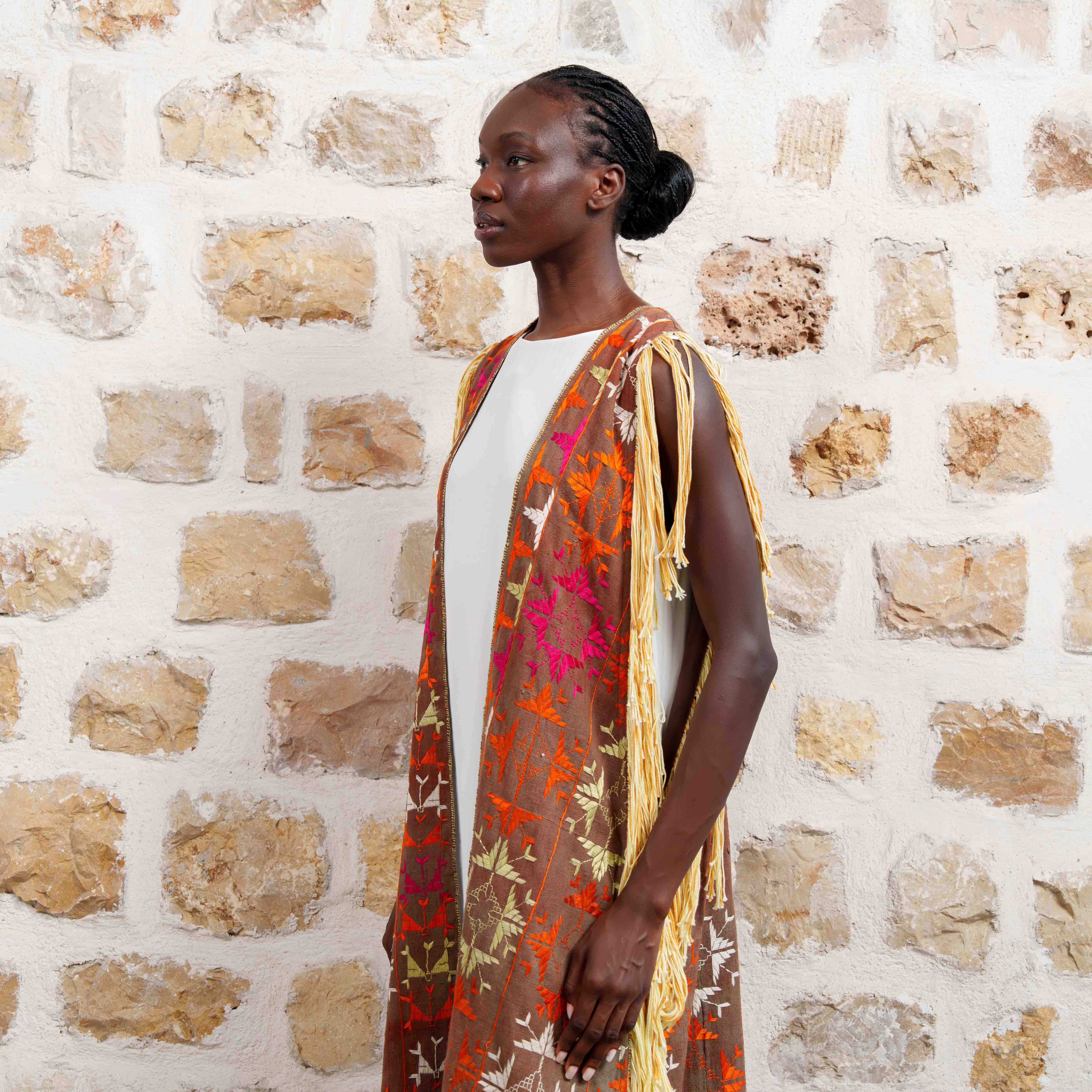 Mleiha- Dark Brown/Beige