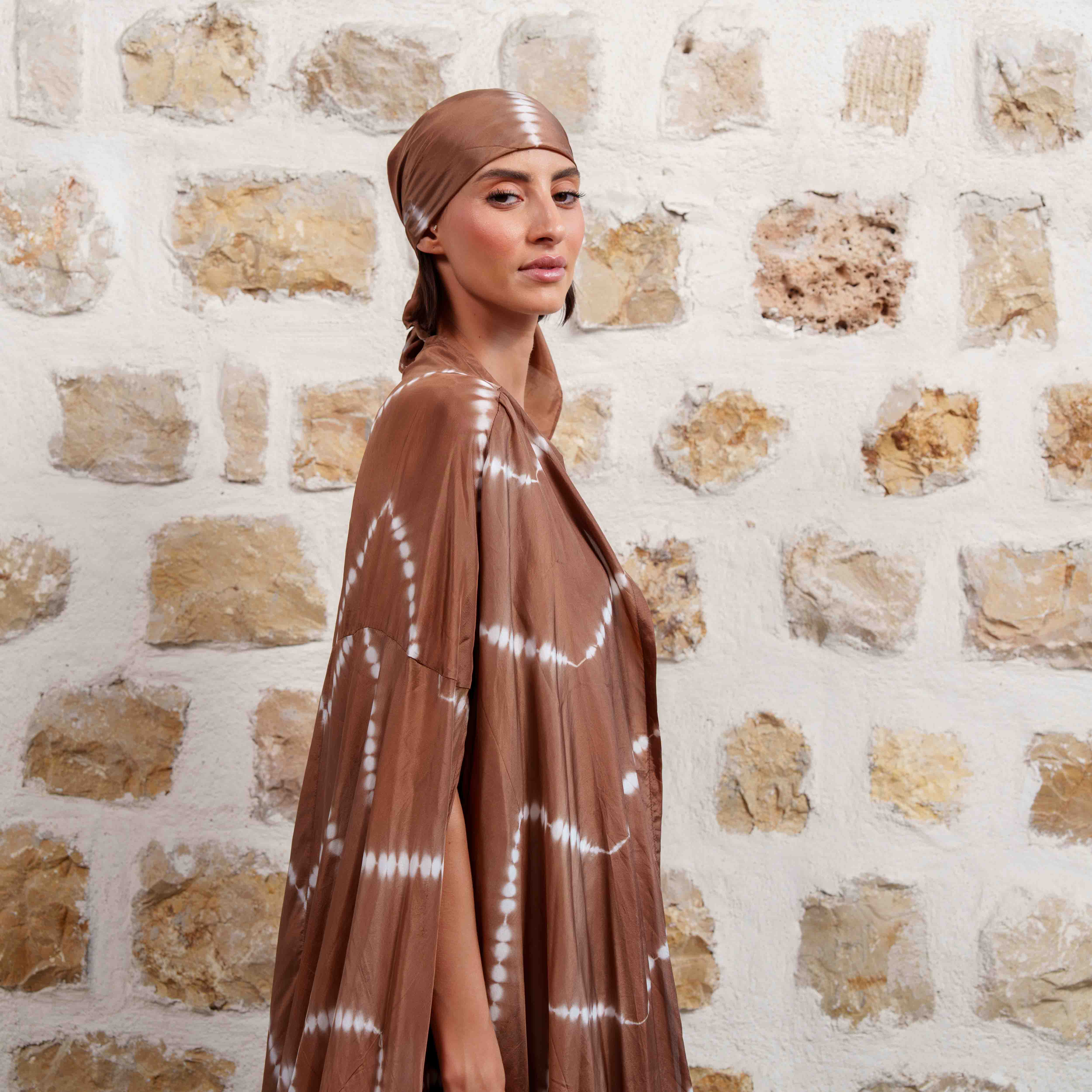 Zabibe - Brown