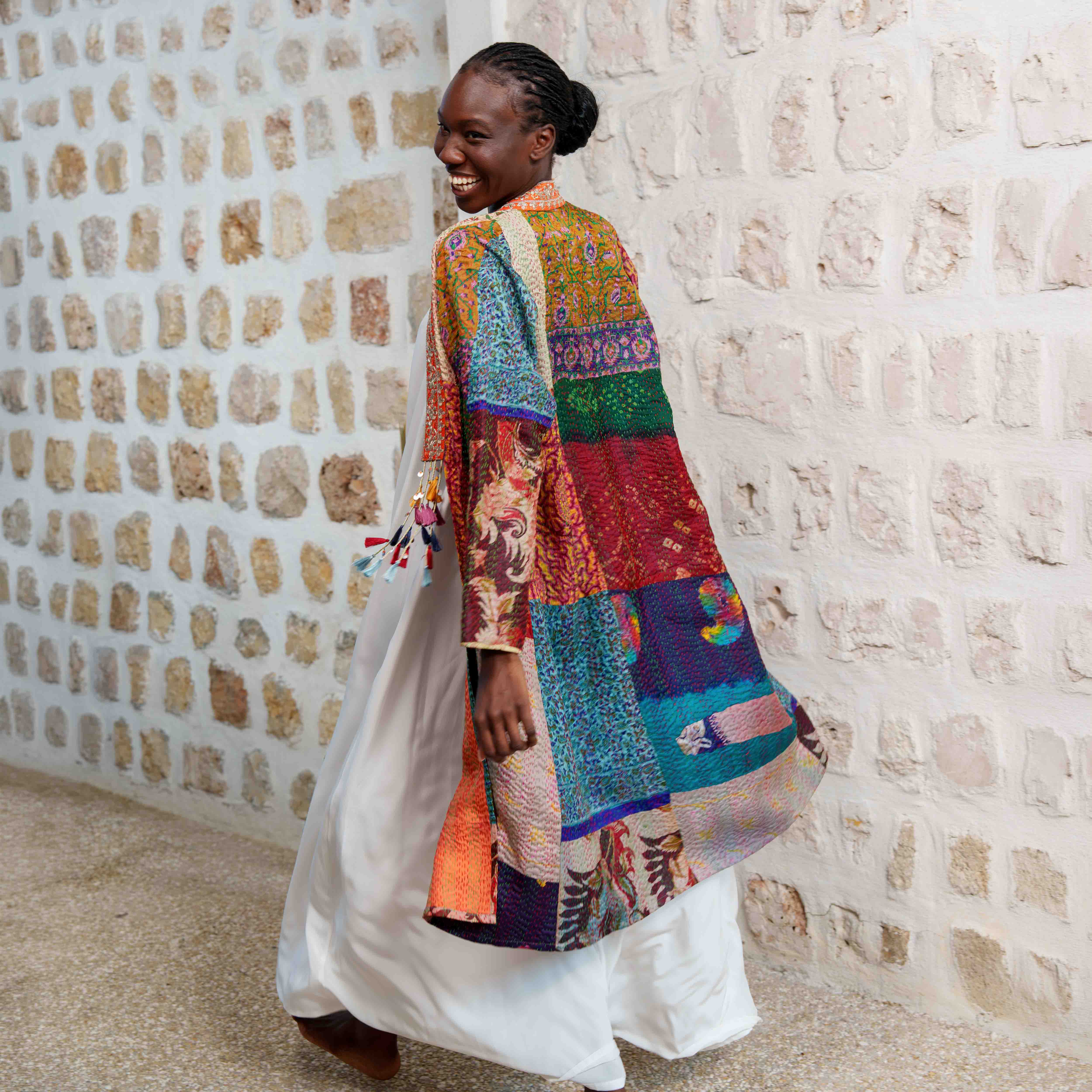 Jaipur Medium - Multicolor