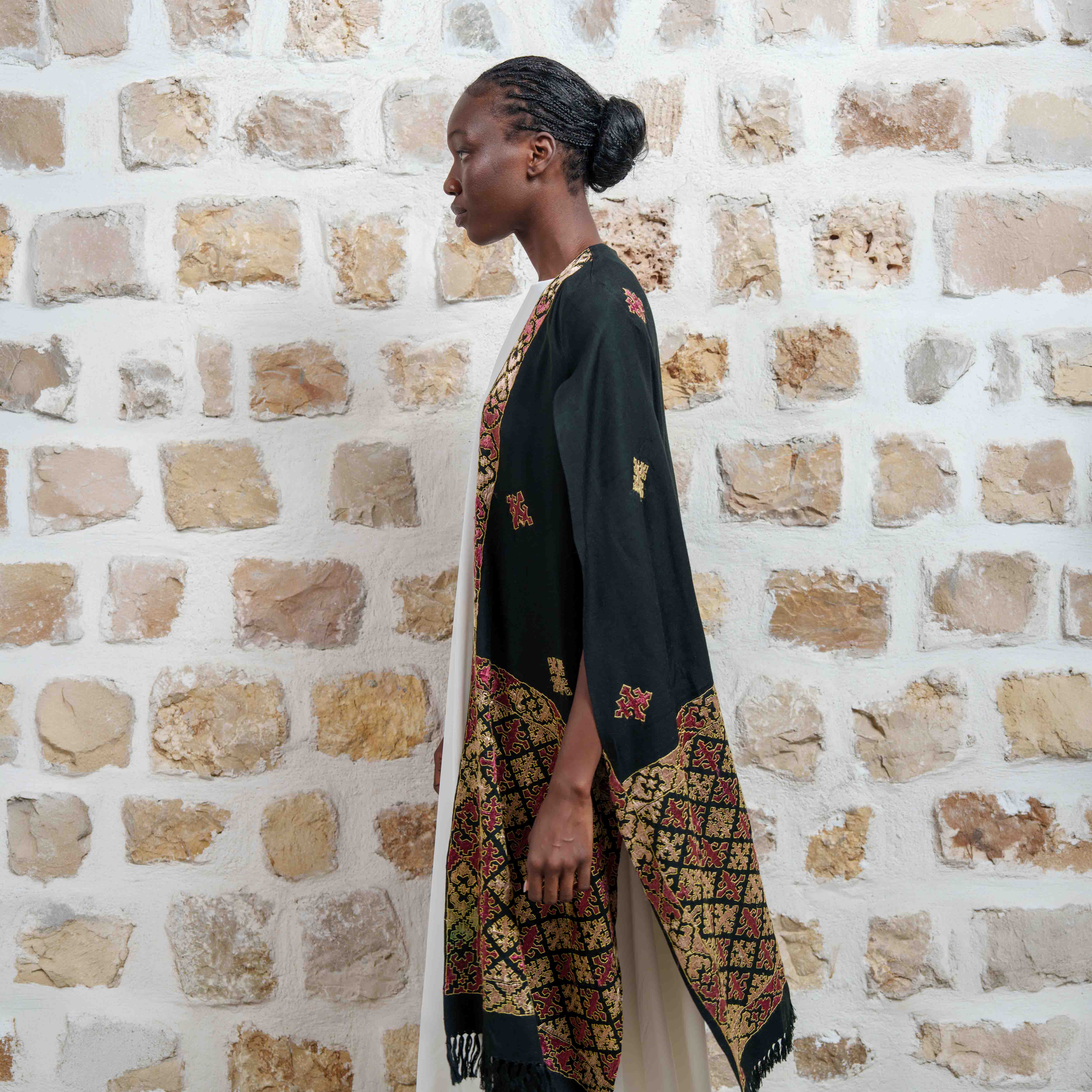 Rajasthan - Black/Beige
