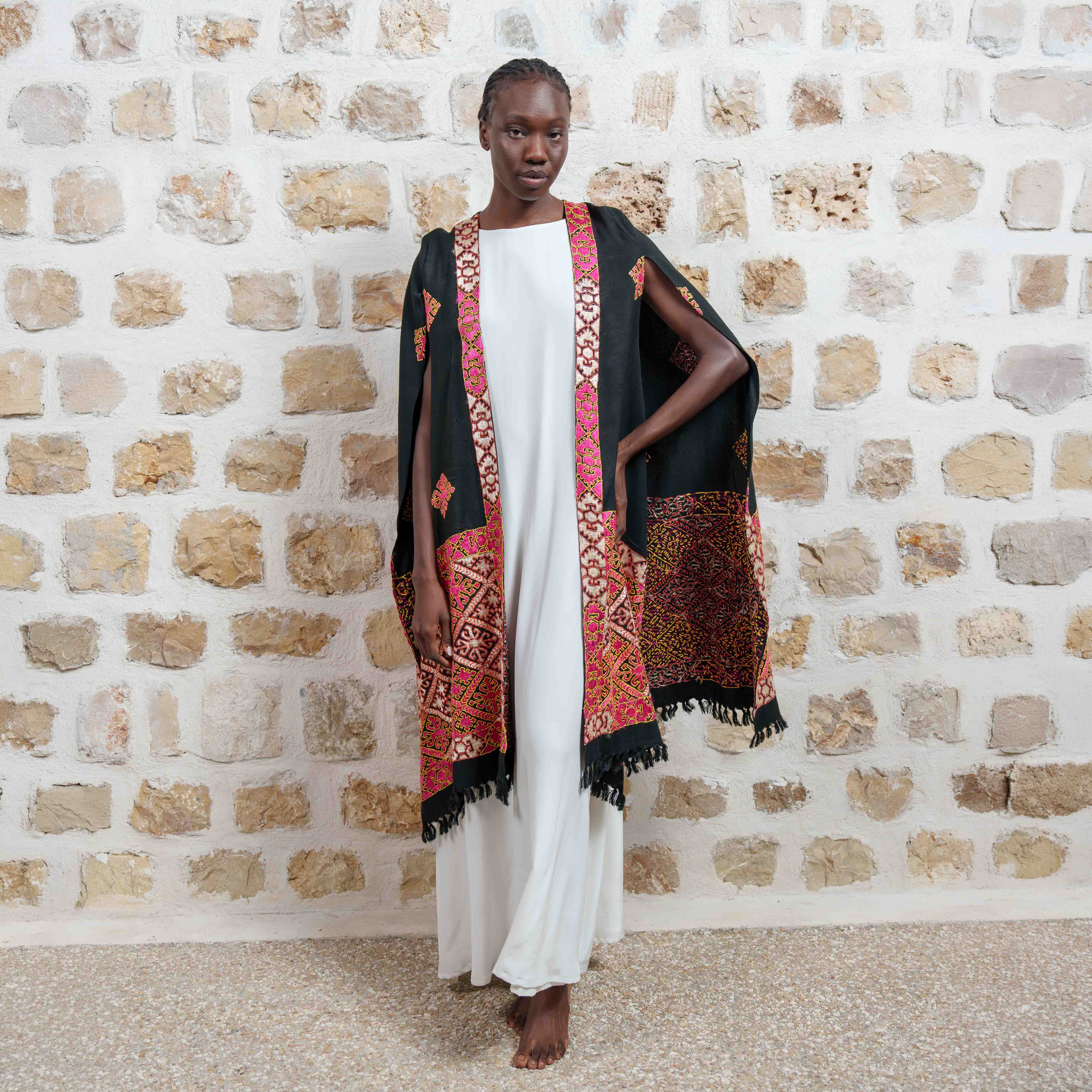 Rajasthan - Black/Red, Pink & White